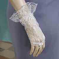 Lace Fingerless Wrist Ruffle Gloves