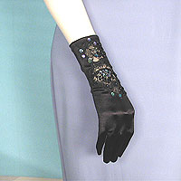 Embroidered Beaded Wrist Gloves
