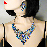 Exquisite Blue Crystal Rhinestone Bib Necklace Earrings Set